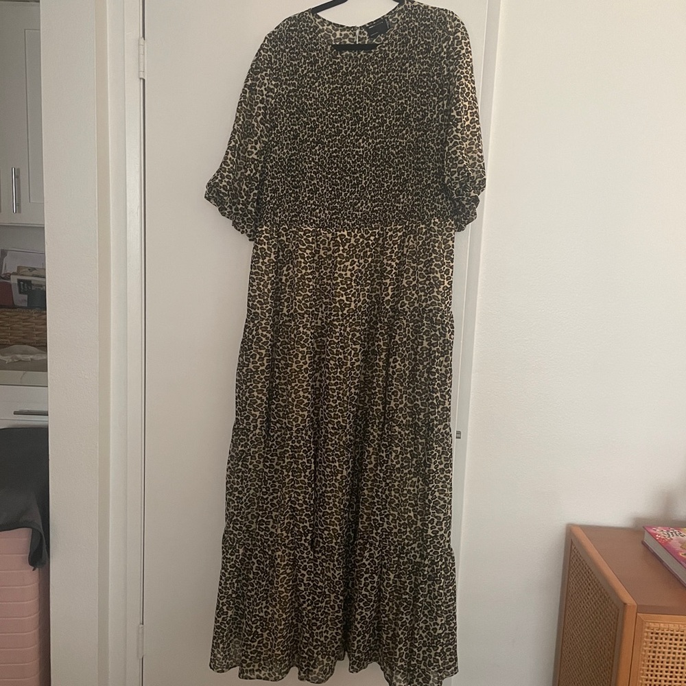 Long leopard dress